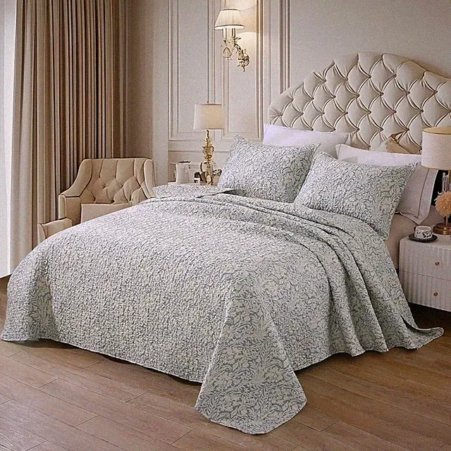 Botanical Quilt Set King Size 3Pcs, Bluish Grey Printed with Beige Leaves Patter