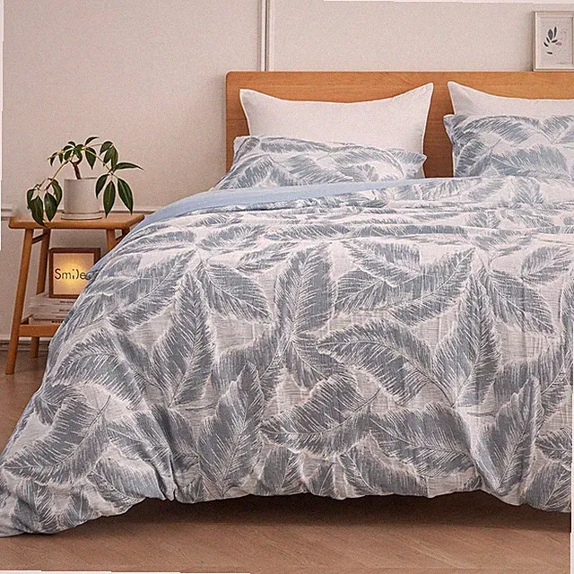 Duvet Cover Set Queen, Luxury Jacquard Feathers Soft and Breathable 3 Pcs Com...