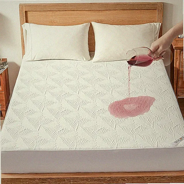King Size Waterproof Mattress Protector,Breathable Noiseless Mattress Protector