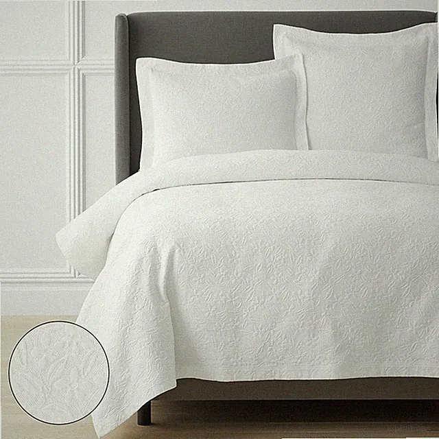 Leaf Matelasse Coverlet(White)-Legends Hotel|6064