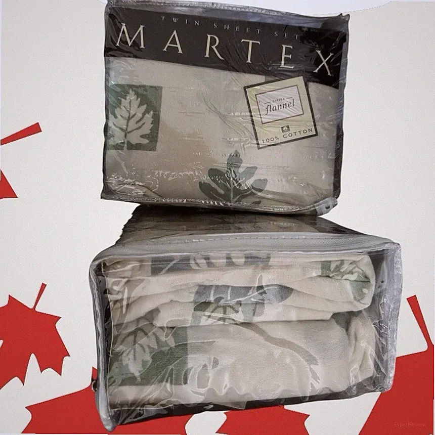 Sheet Flannel Twin Sets. Green leaf. Sheets And Pillow Case. Two Sets. Vintage