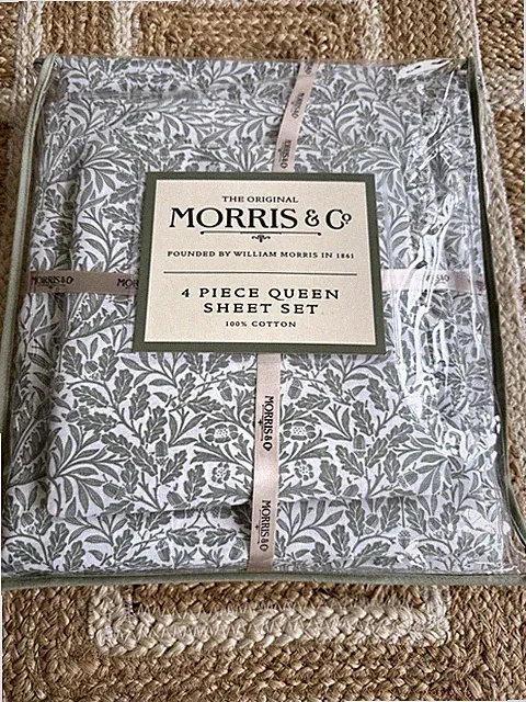 William Morris & Co Queen Sheet Set Acorns Leaves Green White 100% Cotton NIP